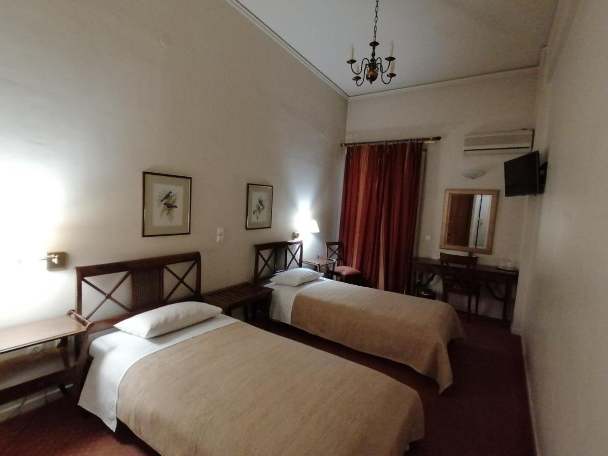 Hotel Galaxias Agrinio Extérieur photo