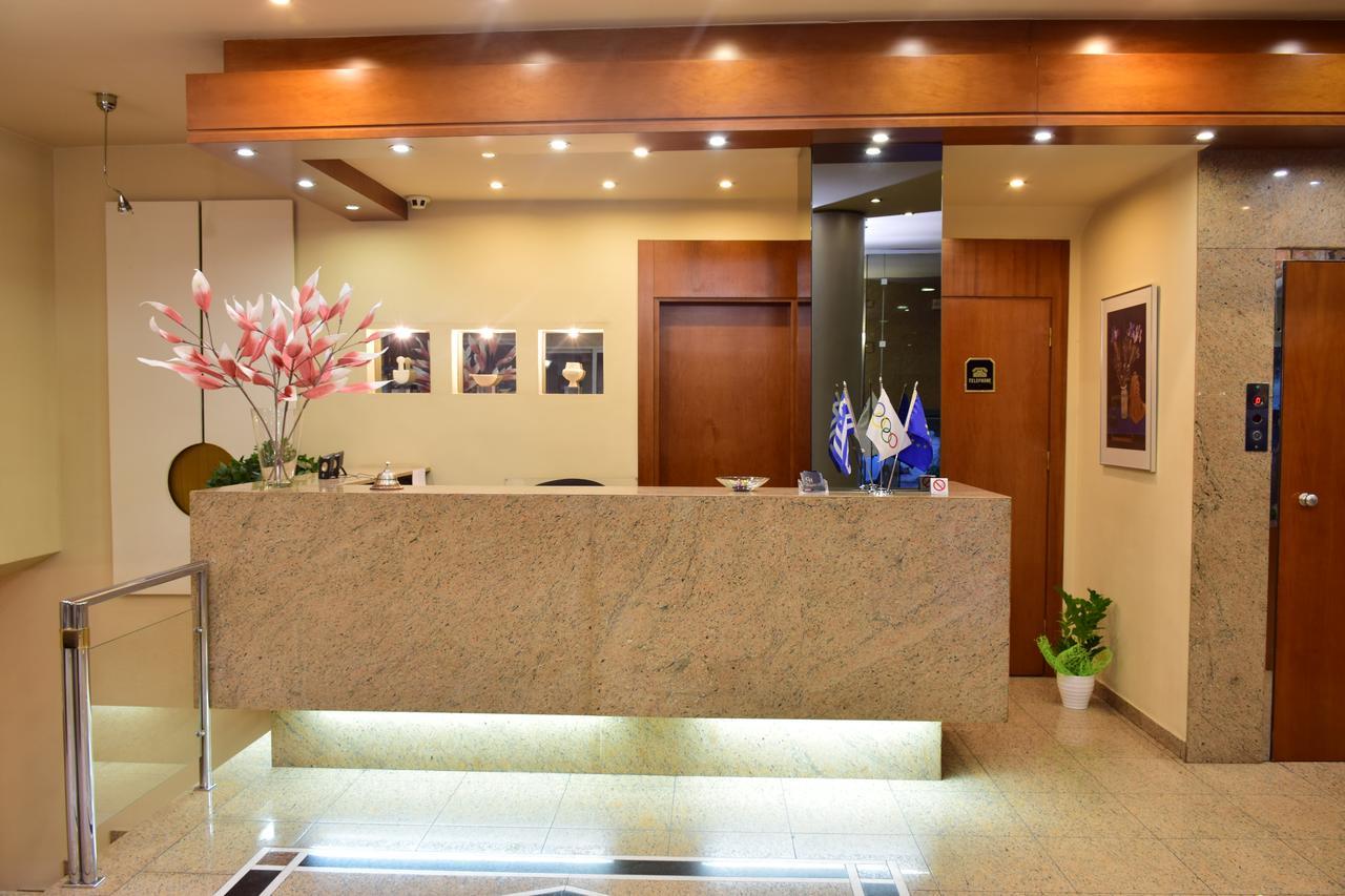 Hotel Galaxias Agrinio Extérieur photo